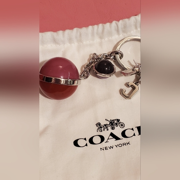 Sold Coach Orbit Bag Charm or Keychain - Picture 3 of 11